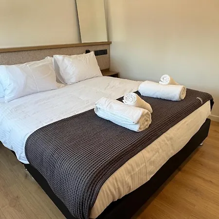 Lägenhet Cozy Luxury 1-bedroom In Nicosia's Heart *