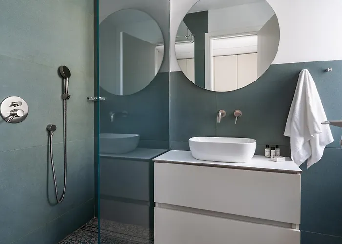 Cozy Luxury 1-bedroom In Nicosia's Heart Apartamento